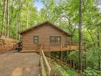 Building Photo - 9 Briar Creek Rd
