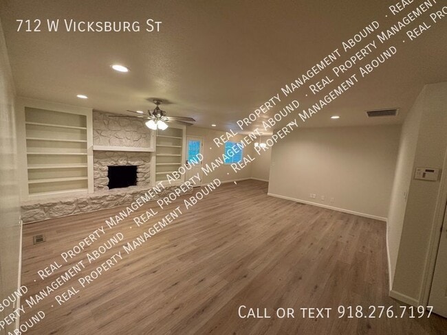 Building Photo - 712 W Vicksburg St