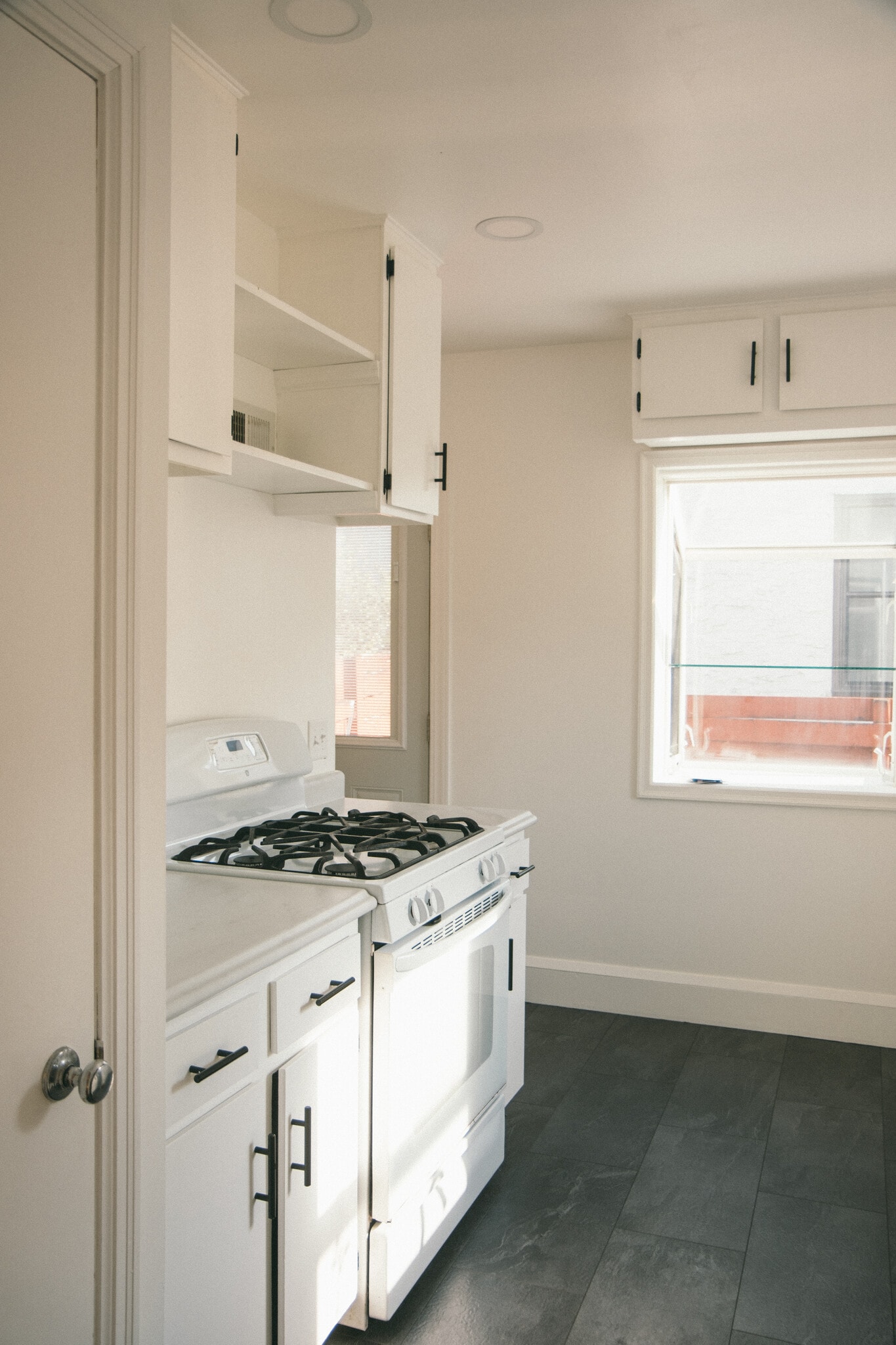 Main Floor Kitchen - 4425 York Ave N