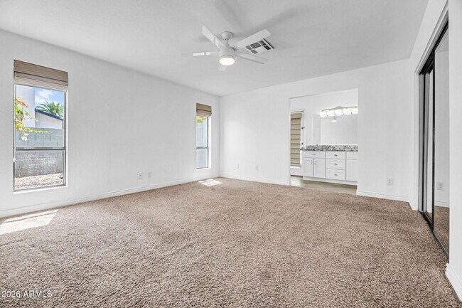 Building Photo - 5219 E Winchcomb Dr