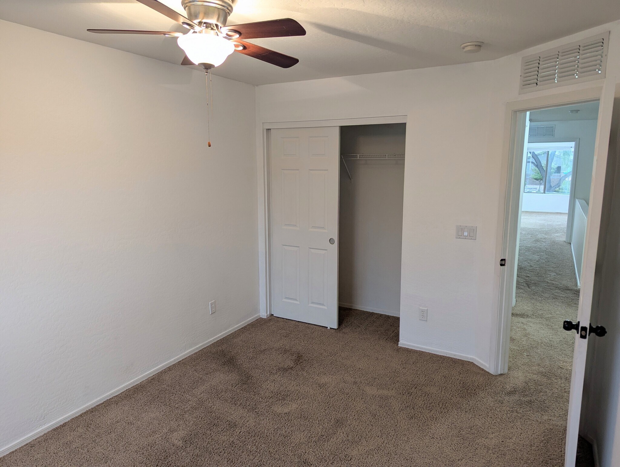 Building Photo - 33966 N Mercedes Dr