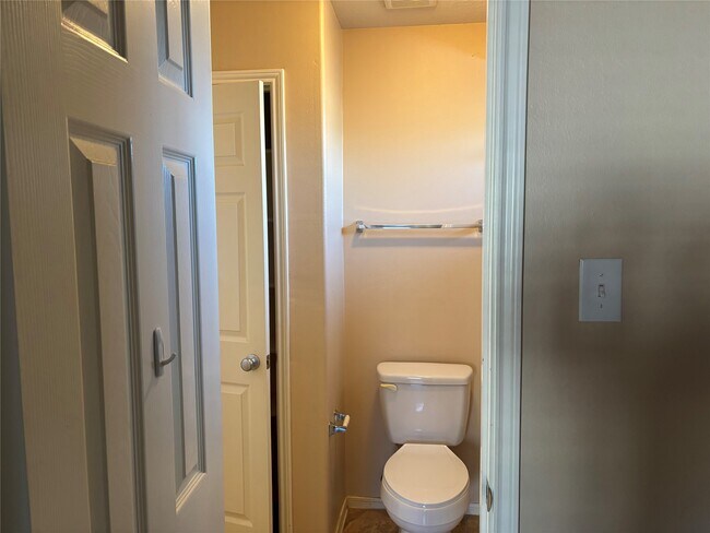 Building Photo - 20903 Shady Isle Ct