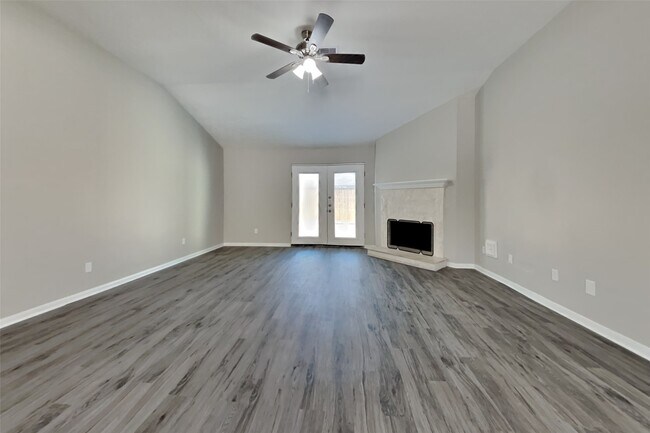 Primary Photo - 28907 Sedgefield St