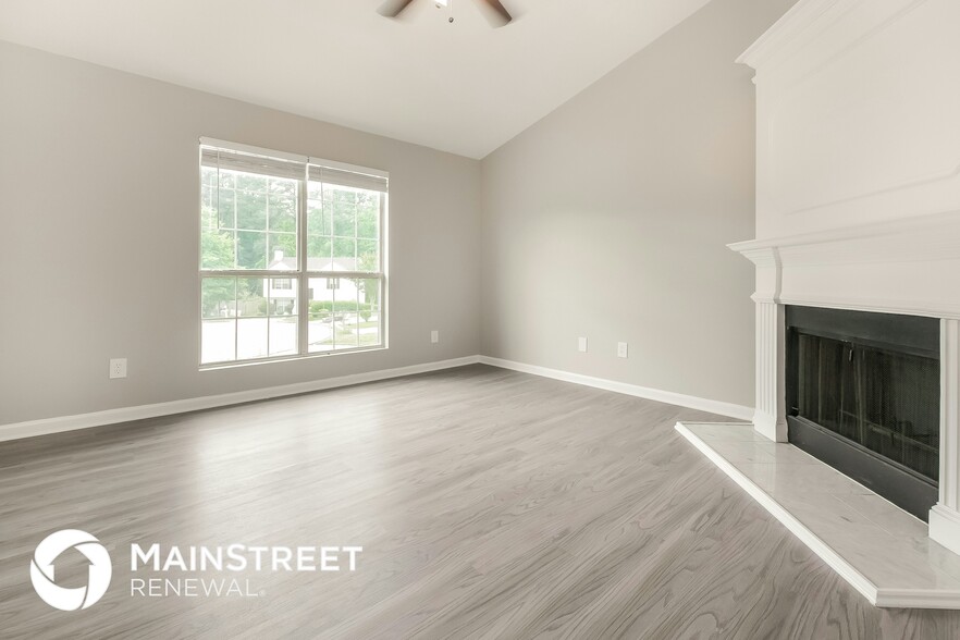 Building Photo - 1576 Norman Crossing