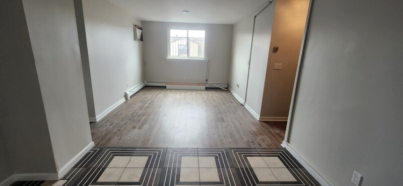 Building Photo - 219 Roosevelt St