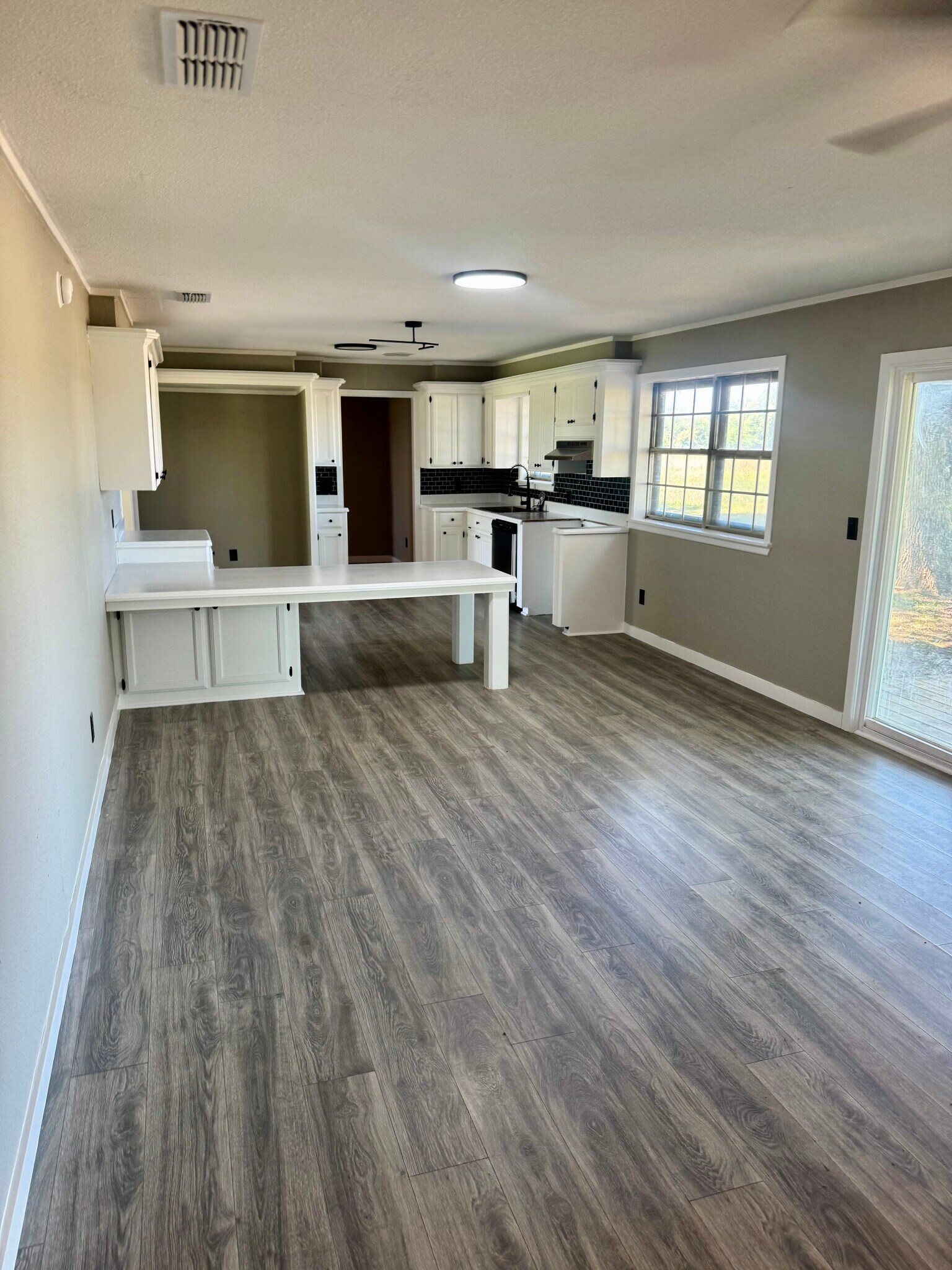 Building Photo - 2644 FM 1840