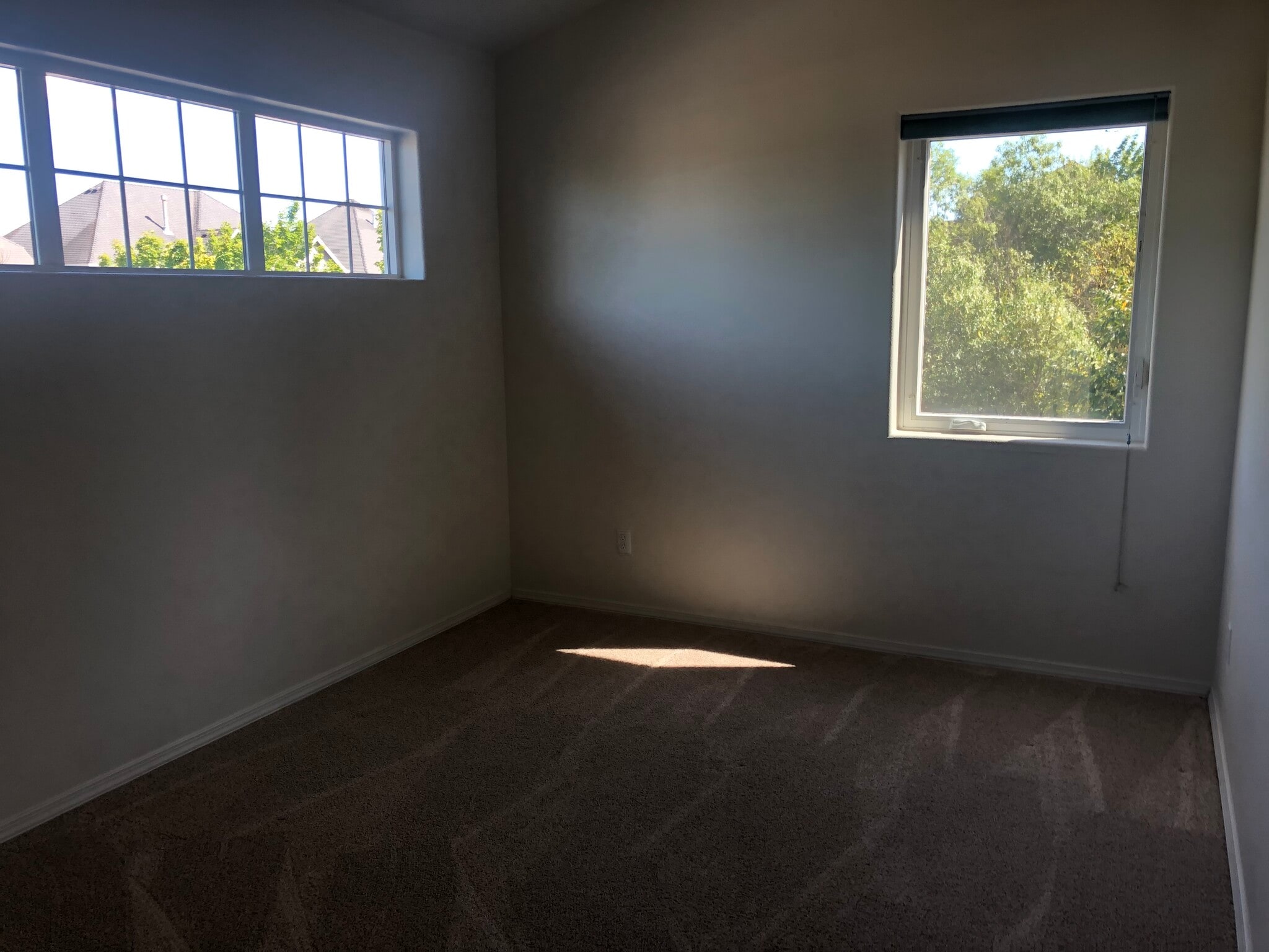 Building Photo - 22203 SW Bushong Ter