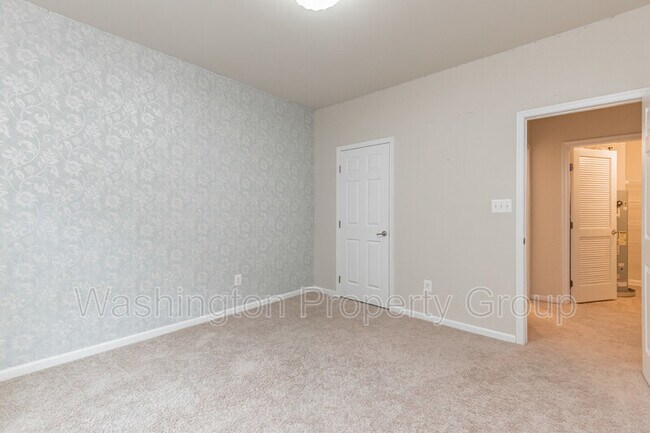 Building Photo - 7114 Daniel John Dr