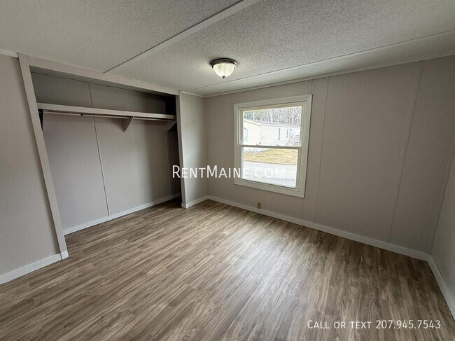 Building Photo - 799 Stillwater Ave