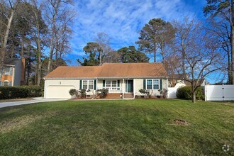 Building Photo - Single Family Home for rent in Virginia Beach