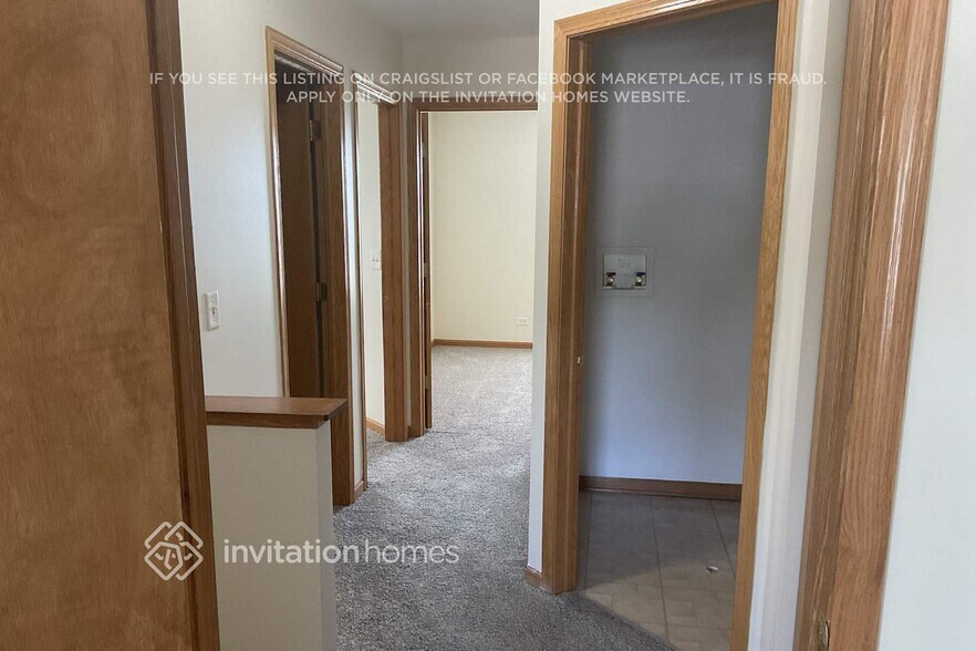 Building Photo - 8510 Sawyer Ct