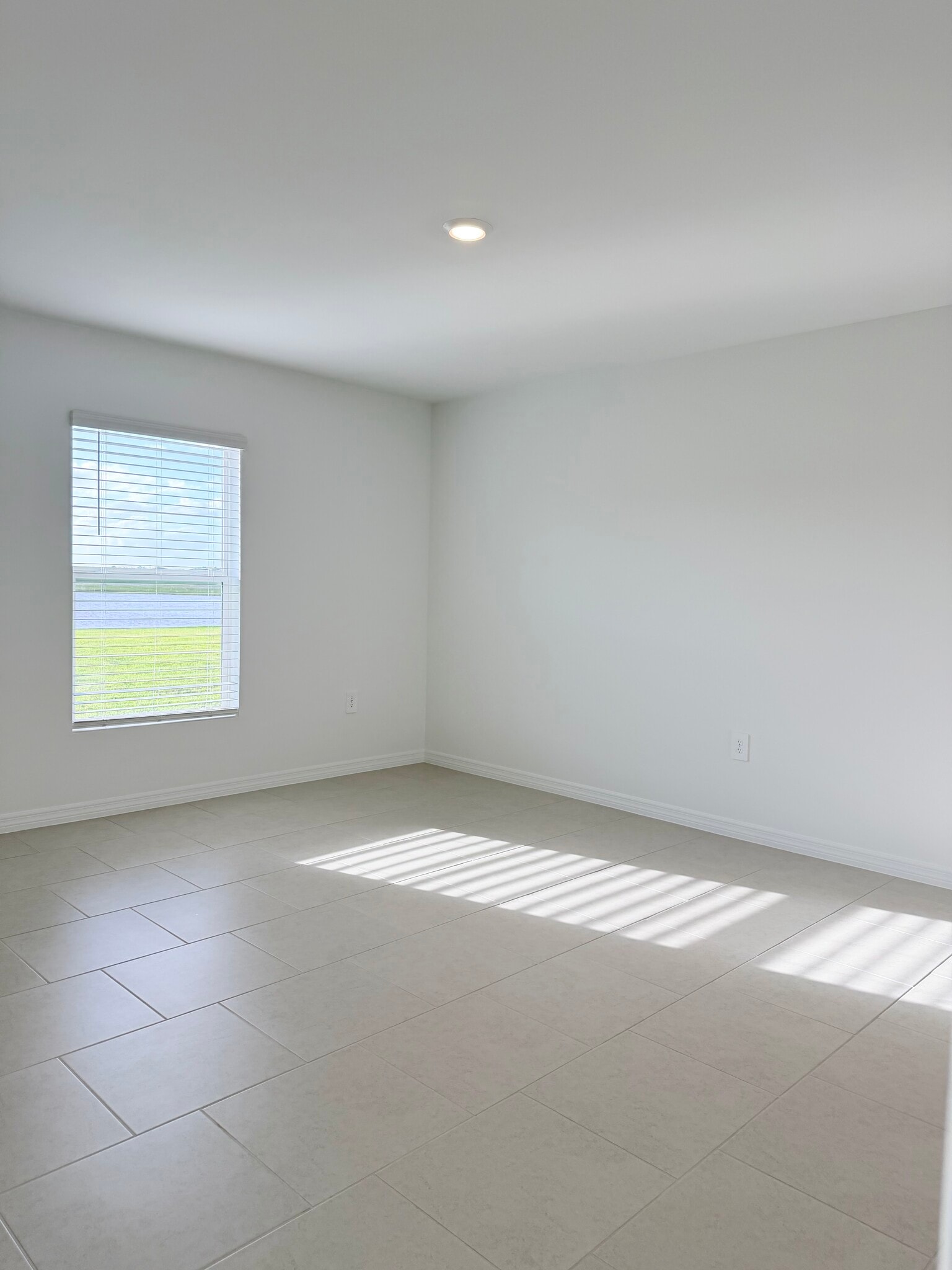 Primary bedroom - 12216 Sydney Ct