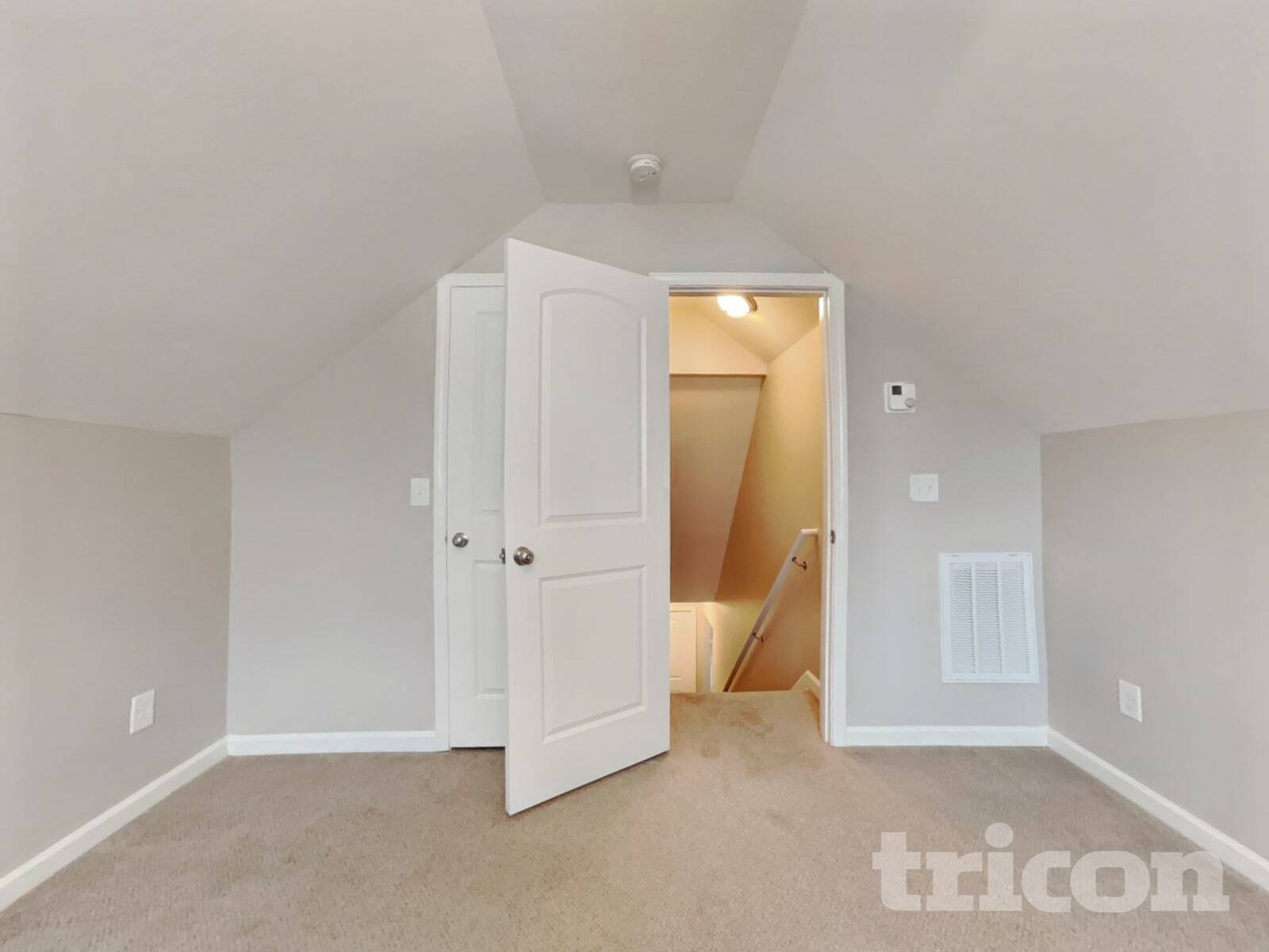 Building Photo - 129 Ridgemoore Ct