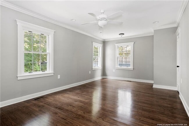 Building Photo - 1432 Summitt Ave