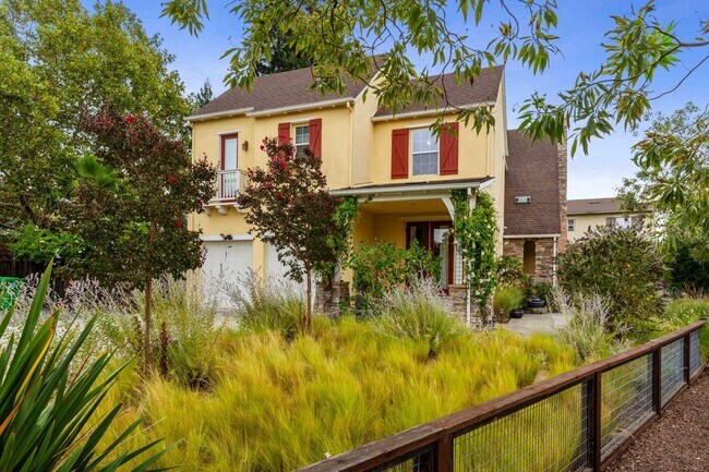 Primary Photo - Spacious 3 Bedroom, 3 Bathroom Home with P...