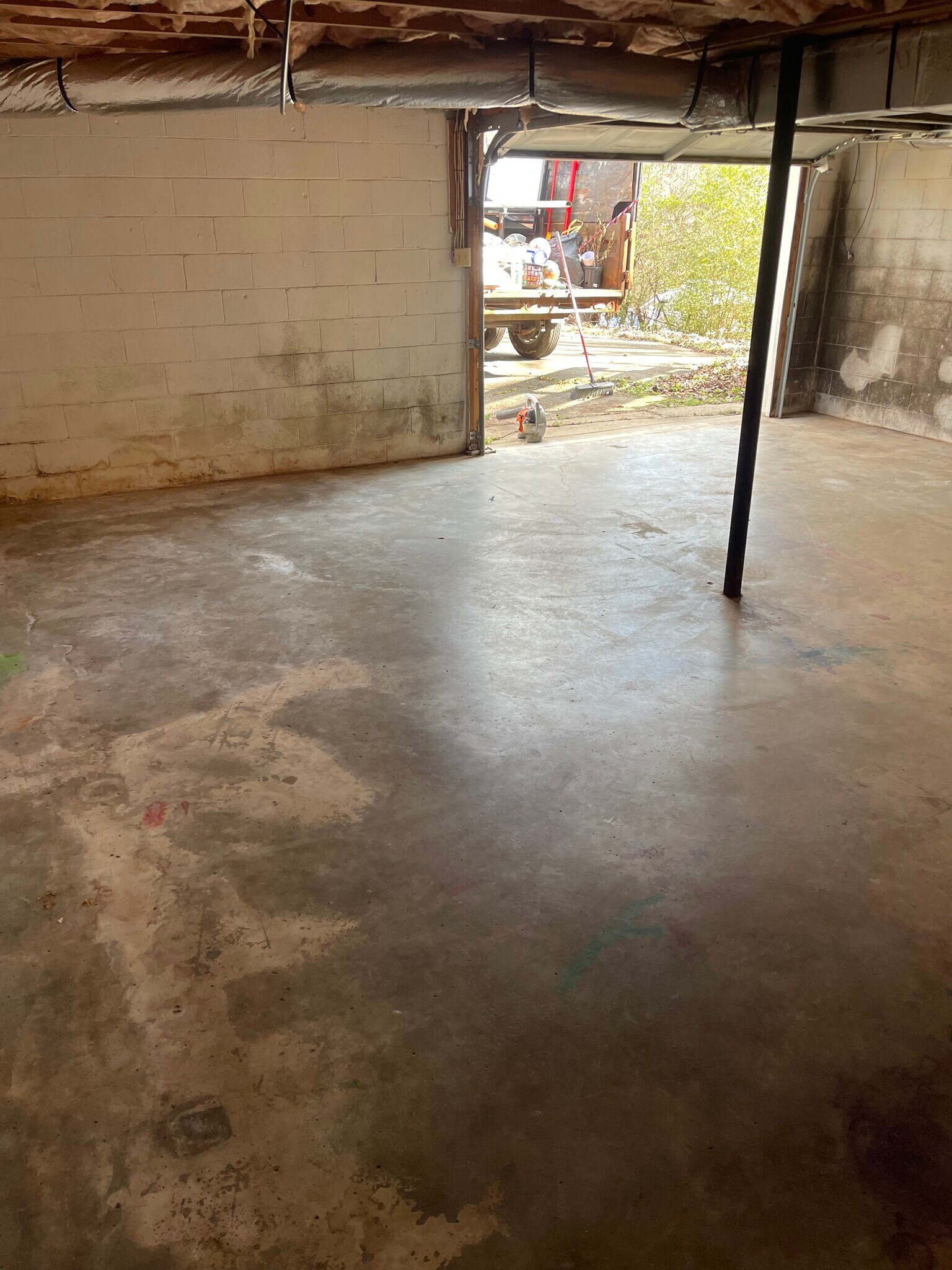 Building Photo - 2129 Ferry Rd