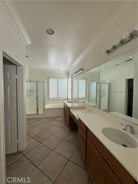 Building Photo - 13301 Wooden Gate Way