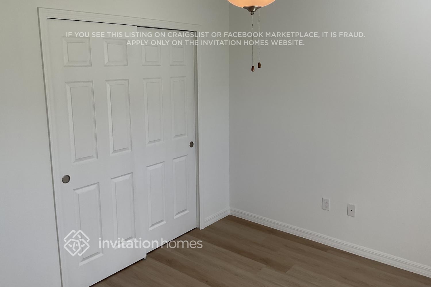 Building Photo - 27 Red Birch Ln