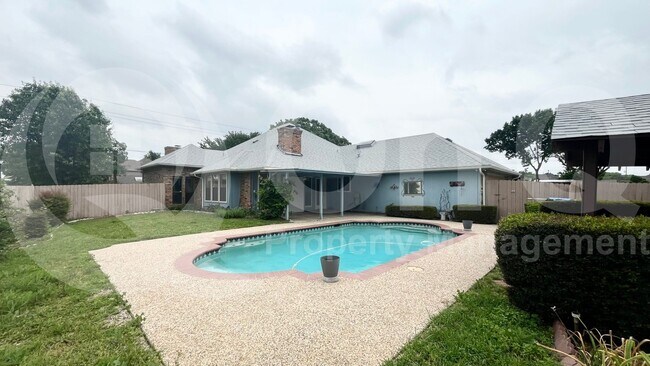 Building Photo - 4211 Spurwood Dr