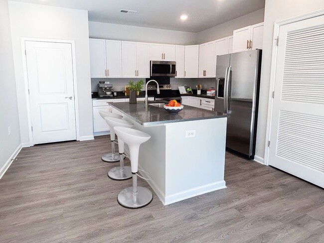 Building Photo - The Grande at Geyser Falls Luxury Apartments