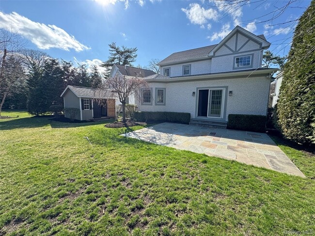 Building Photo - 1019 Grove St