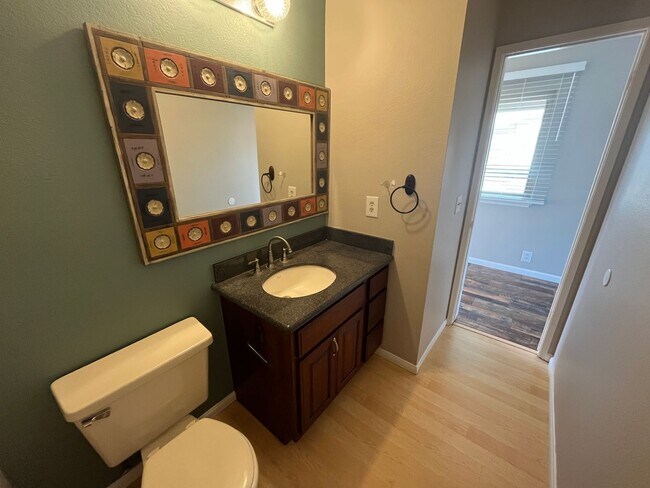 Building Photo - 3070 Corte Trabuco