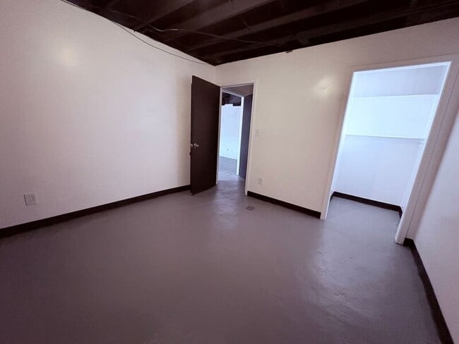 Building Photo - 1309 S Ralston Ave