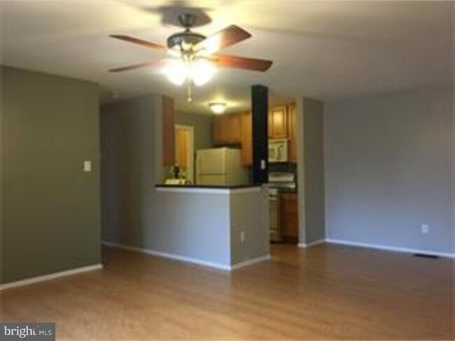 Building Photo - 1105 Braxton Ct