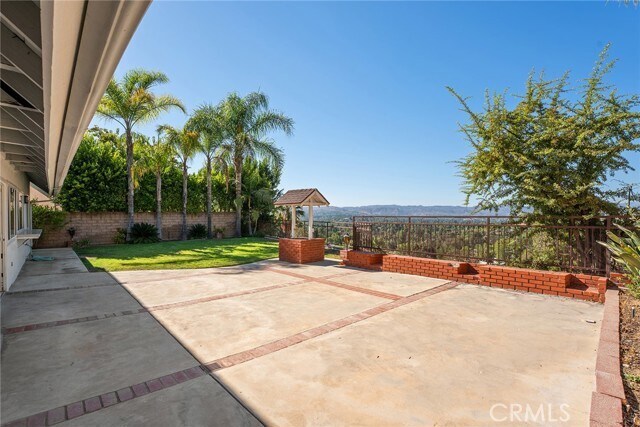 Building Photo - 22905 De Kalb Dr