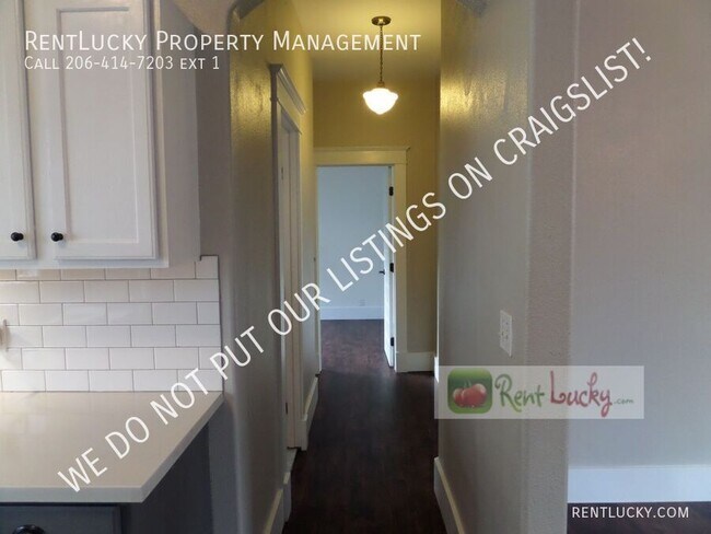 Building Photo - 821 23rd Ave