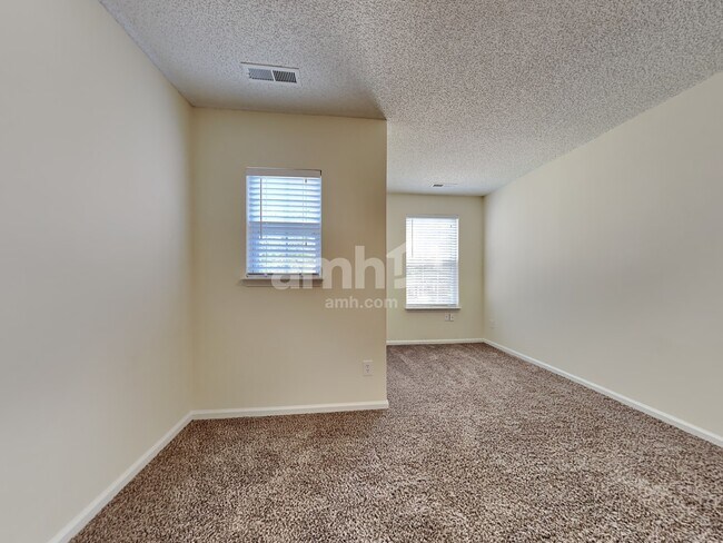 Building Photo - 5146 Torrey Lane