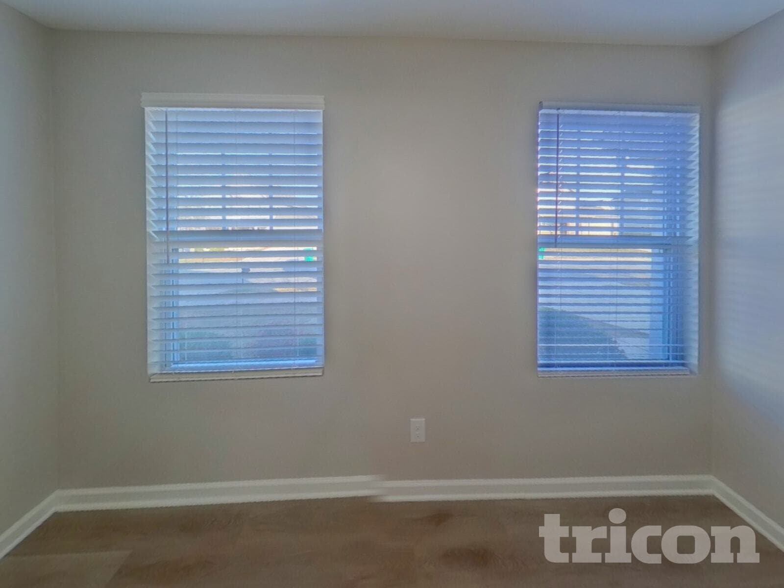 Building Photo - 8187 Thornton St