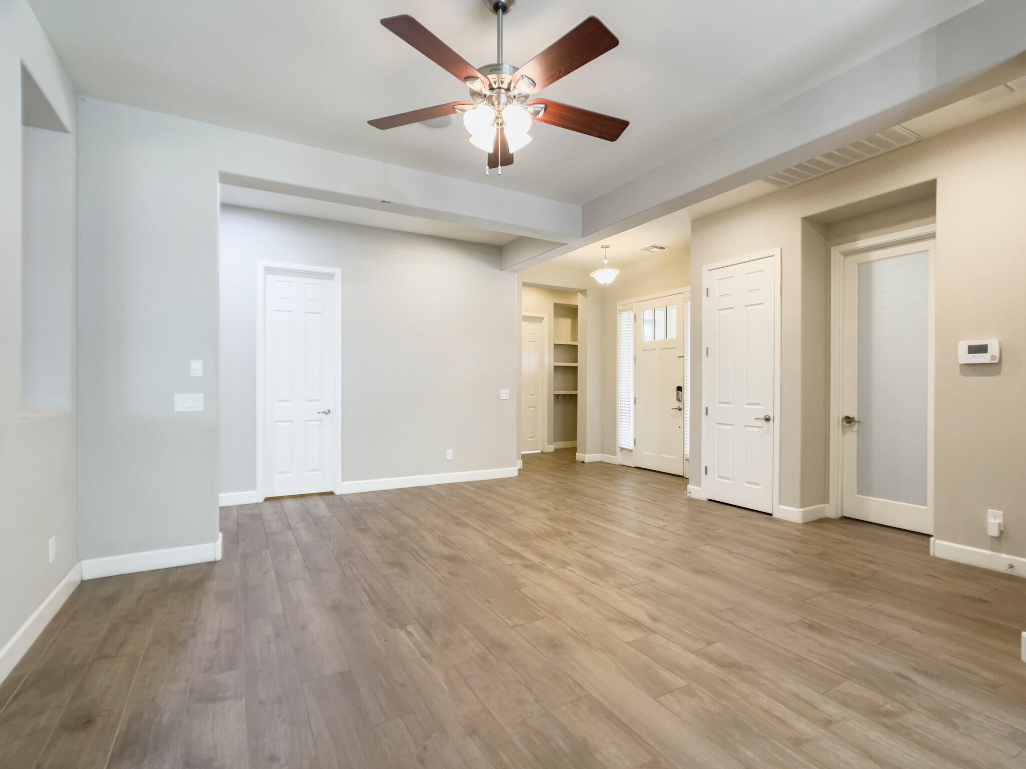 Building Photo - 5132 S Centric Way