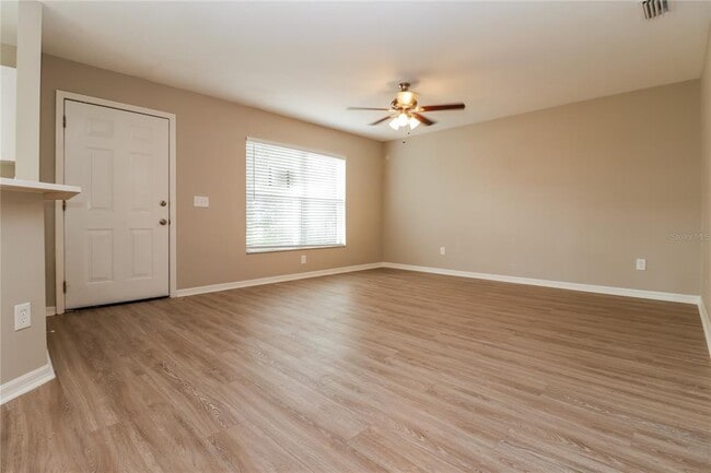 Building Photo - 2050 14th St S