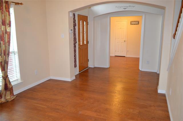 Building Photo - 2440 Deer Horn Dr