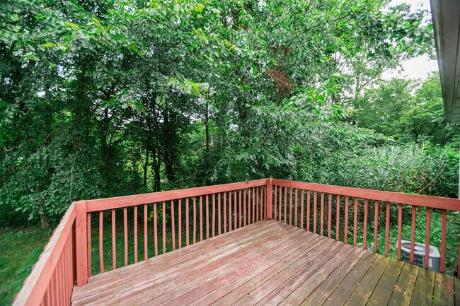 Building Photo - 397 Plymouth Rd