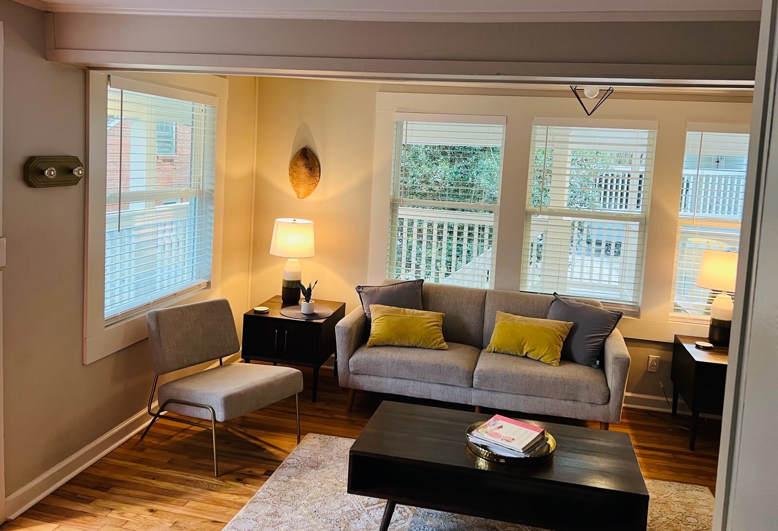 Building Photo - 224 Columbus Dr