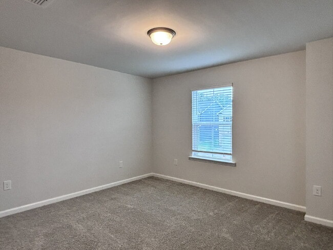 Building Photo - 429 Providence Spgs Ln