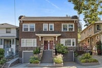 Building Photo - 223 Linda Ave