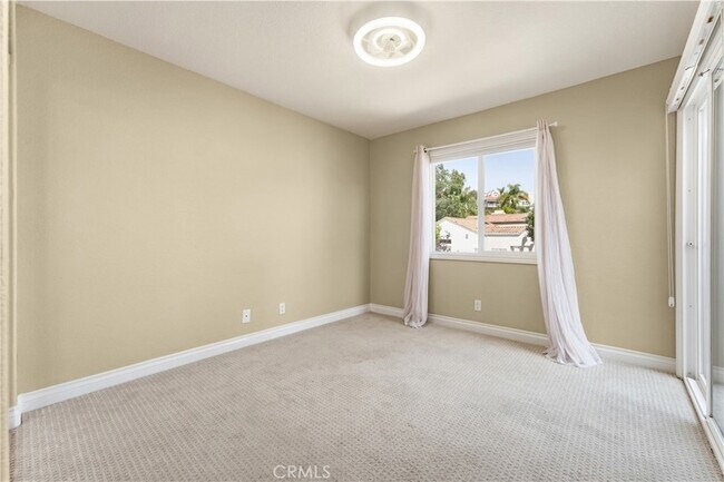 Building Photo - 31398 Isle Vista