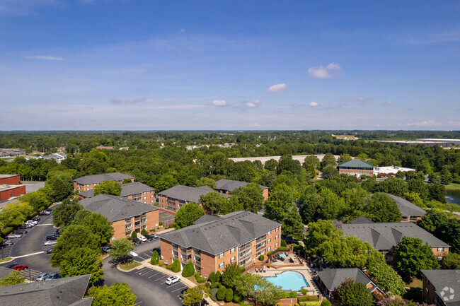 Aerial - Deep River Pointe Apartments