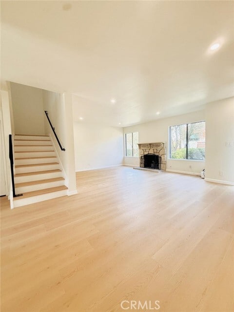 Building Photo - 27939 Ridgebrook Ct