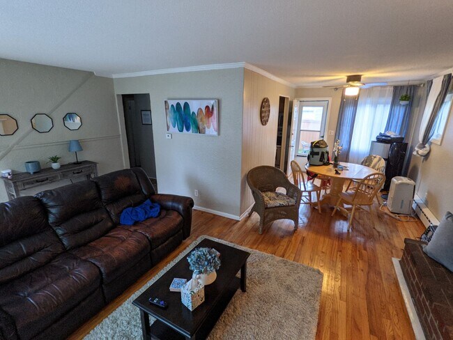 Building Photo - 73 Emerald Rd