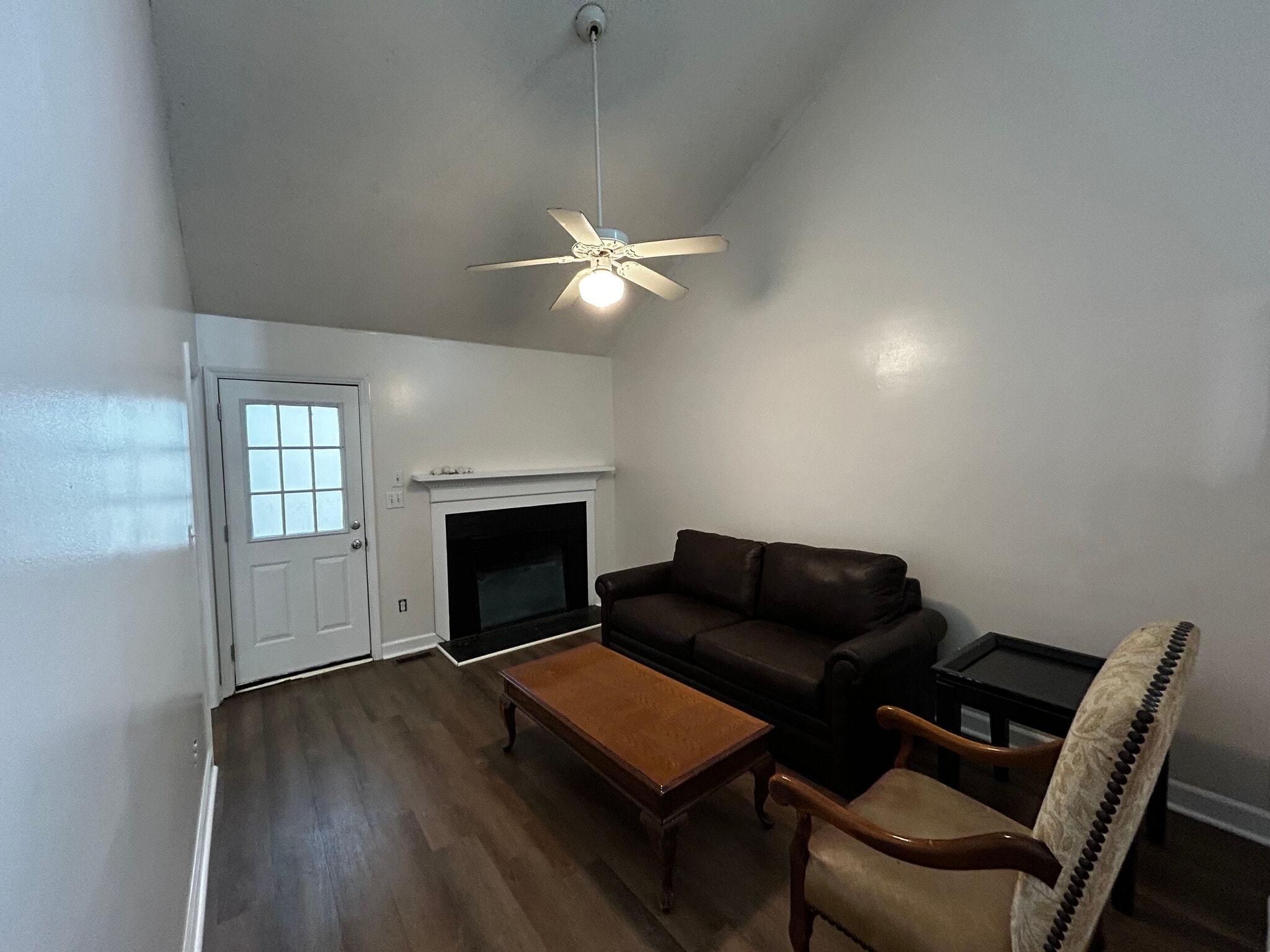 Building Photo - Room in Townhome on Oakland Hills Way