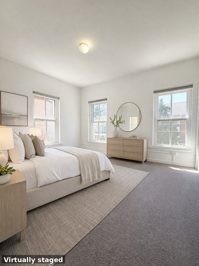 Building Photo - 21 S 4th St