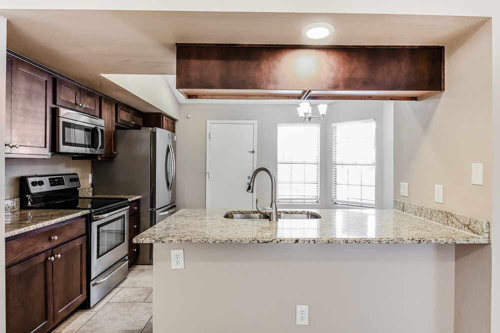 Building Photo - 4755 W Oraibi Dr