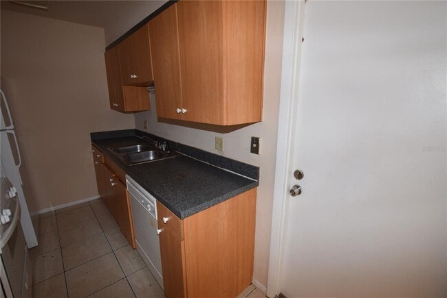 Building Photo - 3248 Split Willow Dr