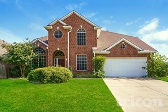 Building Photo - 1619 Mallard Dr