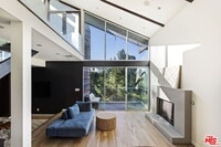 Building Photo - 5636 Tuxedo Terrace