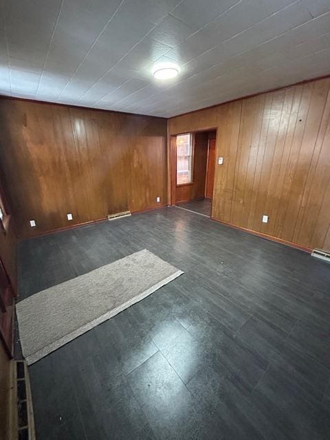 Building Photo - 719 Crescent Ave